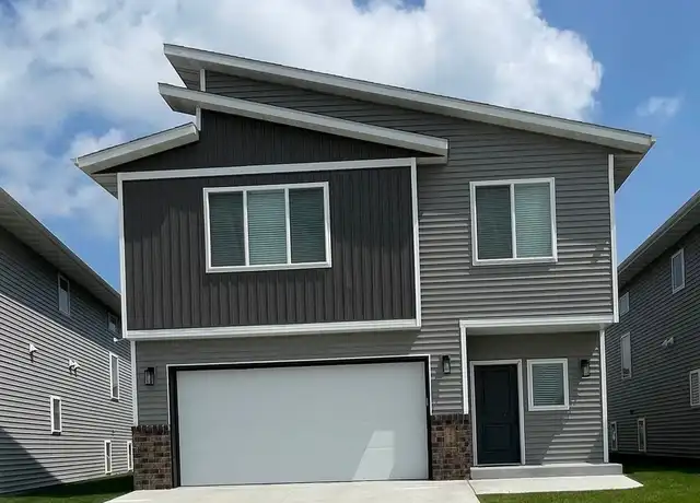 Property at 7478 24th St S, Fargo, ND, 58104, 4 beds, 3 baths, [object Object]