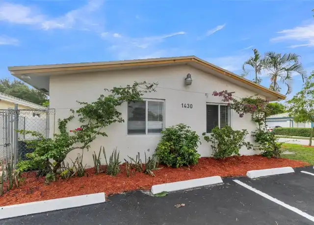 Property at 1430 NW 27th Ave Unit 1-2, Fort Lauderdale, FL, 33311, 3 beds, 1.5 baths, [object Object]