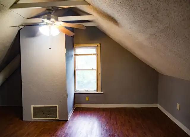 Property at 925 22nd Ave SE Unit 2, Minneapolis, MN, 55414, 3 beds, 1 bath, [object Object]
