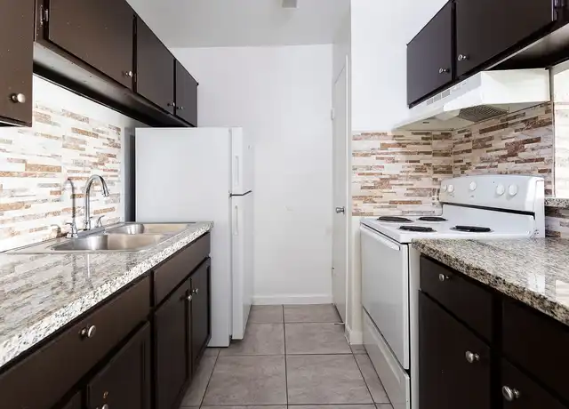 Property at Cantera - 10555 Spice Ln, Houston, TX, 77072, 1 bed, 1 bath, [object Object]