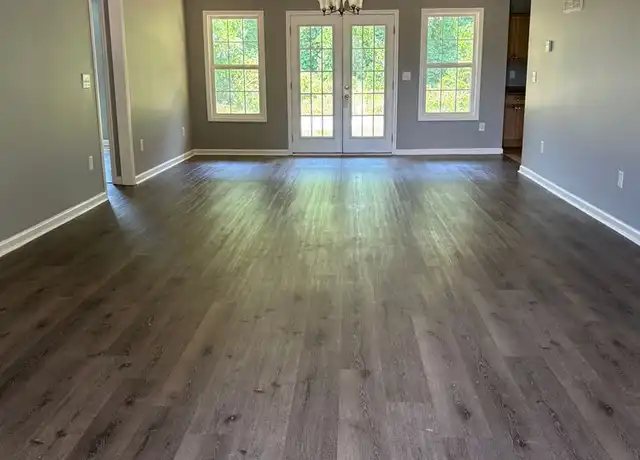 Property at 120 Gardenia Ln, Spartanburg, SC, 29301, 3 beds, 2 baths, [object Object]