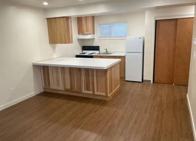 Property at 9041 16th Ave SW #8, Seattle, WA, 98106, 1 bed, 1 bath, [object Object]