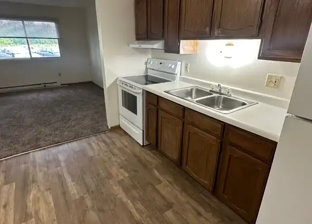 Property at 2603 7th Ave S Unit 2603-21, Grand Forks, ND, 58201, 1 bed, 1 bath, [object Object]