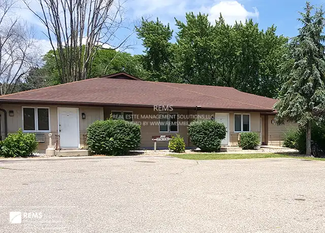Property at 200 Campus View Dr Unit 307, Baraboo, WI, 53913, 1 bed, 1 bath, [object Object]