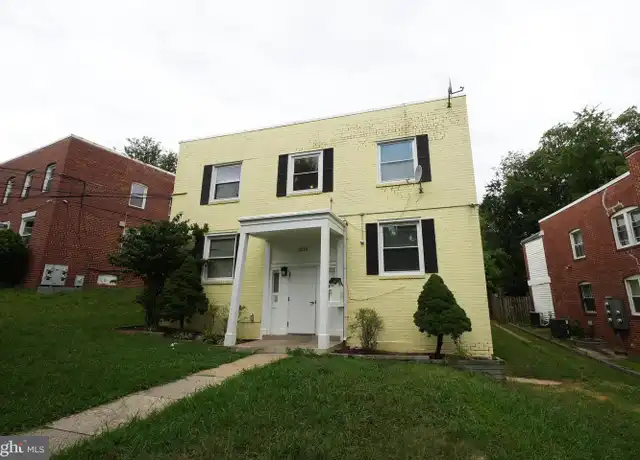 Property at 3216 28th St SE #2, Washington, DC, 20020, 3 beds, 1 bath, [object Object]