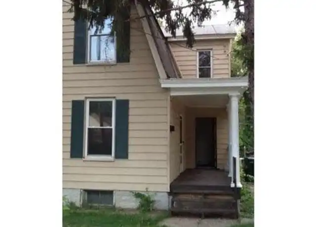 Property at 5217 Kenwood Rd Unit 2, Cincinnati, OH, 45227, 2 beds, 1 bath, [object Object]