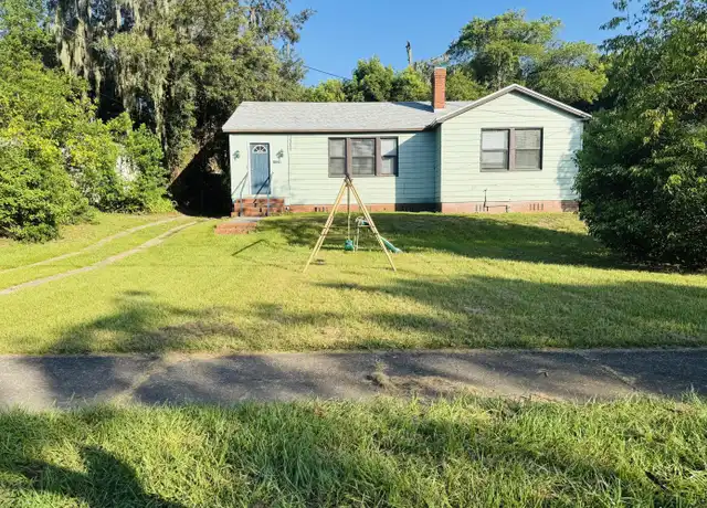 Property at 8041 Oakwood St, Jacksonville, FL, 32208, 3 beds, 1 bath, [object Object]