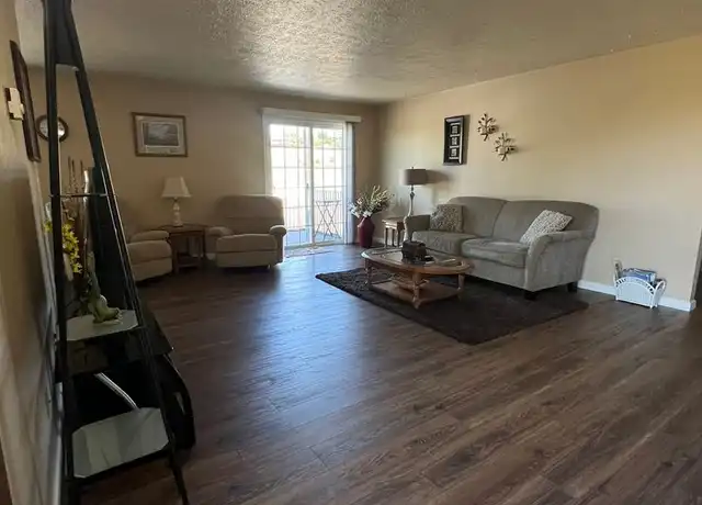 Property at 2121 N Eldorado Ave Unit 03, Klamath Falls, OR, 97601, 2 beds, 1 bath, [object Object]