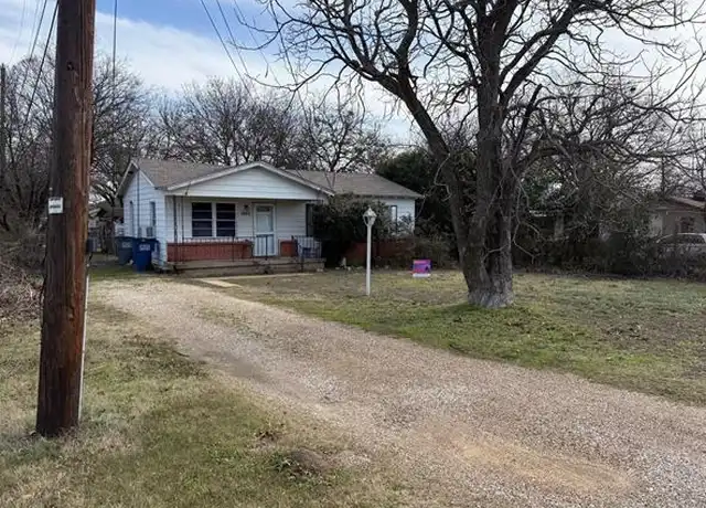 Property at 1660 Marsalis Rd, Lancaster, TX, 75134, 3 beds, 1 bath, [object Object]
