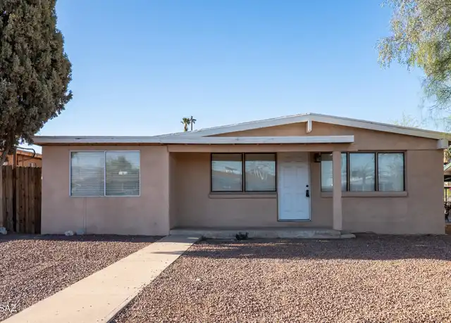 Property at 808 E Linden St, Tucson, AZ, 85719, 4 beds, 2 baths, [object Object]