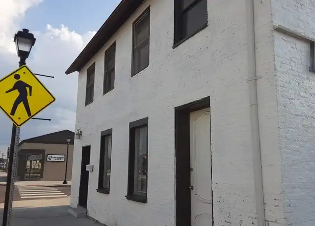Property at 101 N Broad St, Fairborn, OH, 45324, 1 bed, 1 bath, [object Object]