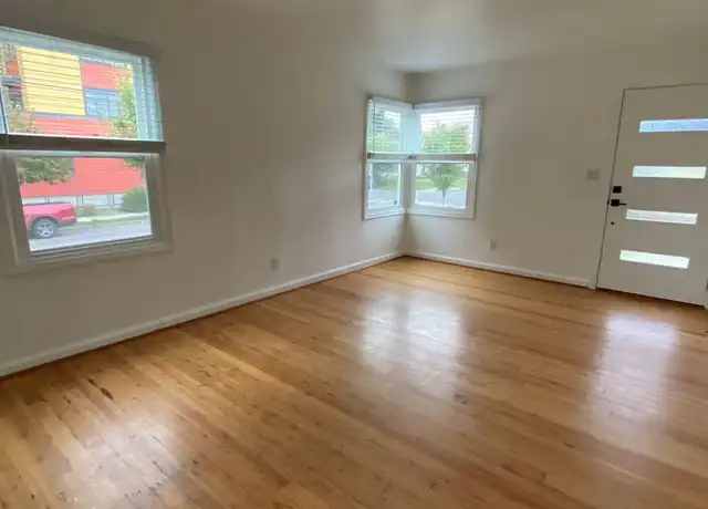 Property at 2400 N Killingsworth St Unit 2520-08, Portland, OR, 97217, 1 bed, 1 bath, [object Object]