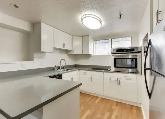 Property at 193b Henry St, San Francisco, CA, 94114, 2 beds, 1 bath, [object Object]
