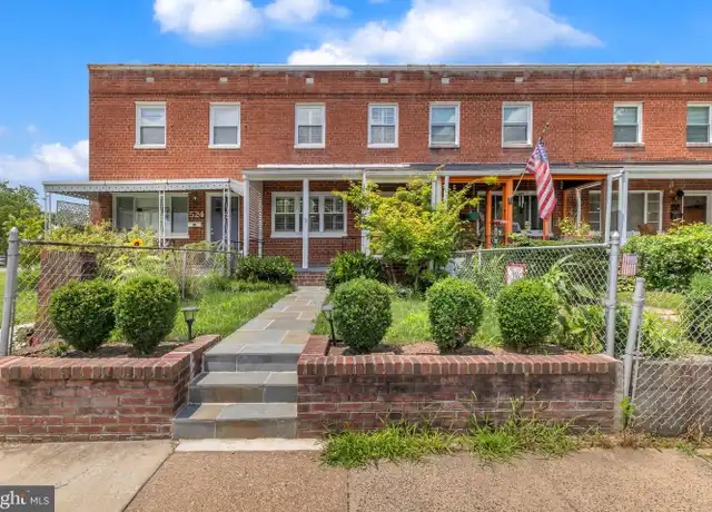 Property at 526 Duncan Ave, Alexandria, VA, 22301, 2 beds, 2 baths, [object Object]