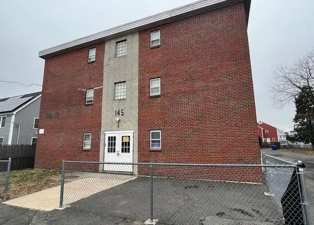 Property at 145 Cowles St Unit A2, Bridgeport, CT, 06607, 1 bed, 1 bath, [object Object]