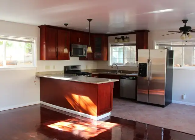 Property at 1614 Harmon St Unit A, Berkeley, CA, 94703, 2 beds, 1 bath, [object Object]