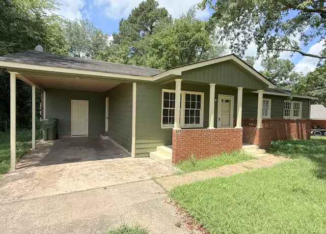 Property at 3015 Shadow Lawn Dr NW, Huntsville, AL, 35810, 3 beds, 1.5 baths, [object Object]
