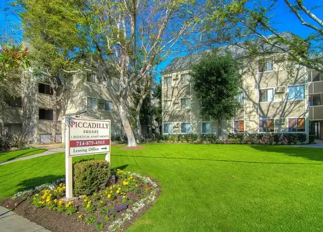Property at Piccadilly Square - 2623 Yorba Linda Blvd, Fullerton, CA, 92831, 1 bed, 1 bath, [object Object]