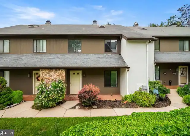 Property at 132 Pinecrest Ln, King of Prussia, PA, 19406, 4 beds, 2.5 baths, [object Object]
