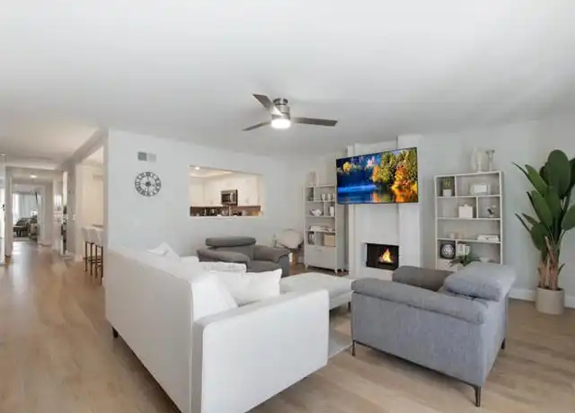 Property at 5 Montego Ct, Coronado, CA, 92118, 2 beds, 2 baths, [object Object]