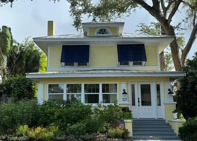 Property at 221 13th Ave NE, St Petersburg, FL, 33701, 5 beds, 4 baths, [object Object]