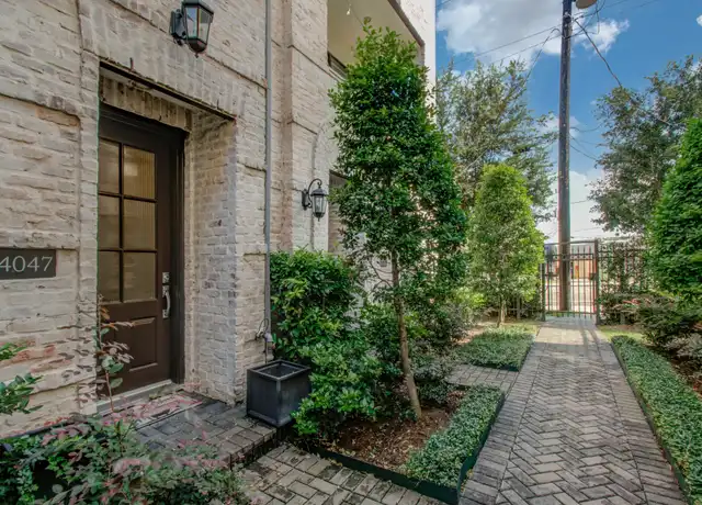 Property at 4047 Leeland St, Houston, TX, 77023, 3 beds, 2.5 baths, [object Object]