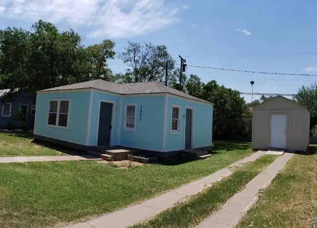 Property at 1523 29th Pl, Lubbock, TX, 79411, 1 bed, 1 bath, [object Object]