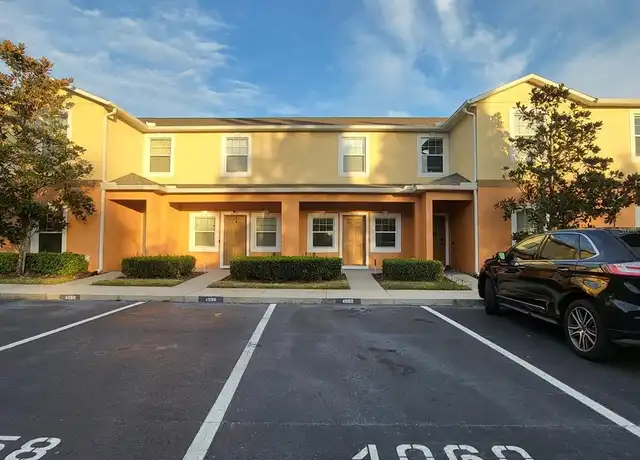 Property at 4060 Winding Vine Dr, Lakeland, FL, 33812, 2 beds, 2.5 baths, [object Object]