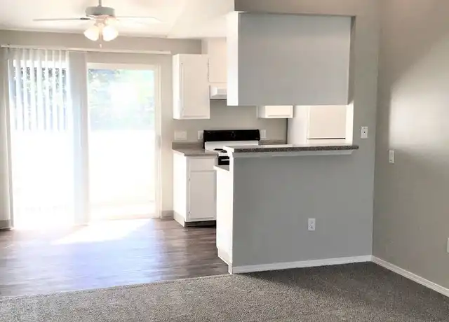 Property at Berkshire Court Apartments - 29252 SW Tami Loop, Wilsonville, OR, 97070, 1-2 bed, 1 bath, [object Object]