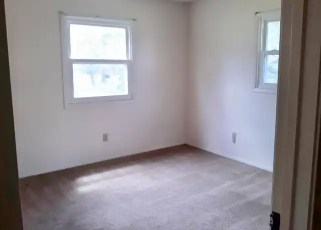 Property at 12540 Shaftsburg Rd, Perry, MI, 48872, 3 beds, 1 bath, [object Object]