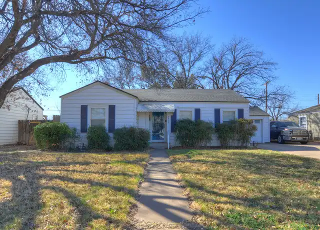Property at 2513 28th St, Lubbock, TX, 79410, 2 beds, 1 bath, [object Object]