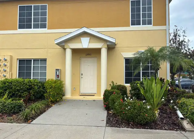 Property at 12993 Coyote Ln, Venice, FL, 34292, 3 beds, 2.5 baths, [object Object]