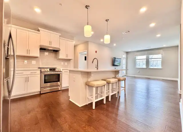 Property at 3000 Vintage Green Ln, Franklin, TN, 37064, 2 beds, 2 baths, [object Object]