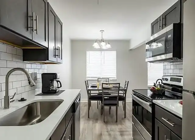 Property at Bloomfield Square Apartments - Auburn Hills, MI - 3161 Bloomfield Ln, Auburn Hills, MI, 48326, 1-2 bed, 1-1.5 bath, [object Object]