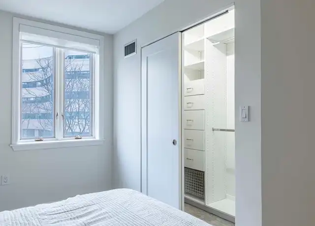 Property at 10 Rogers St, Cambridge, MA, 02142, 1 bed, 1 bath, [object Object]