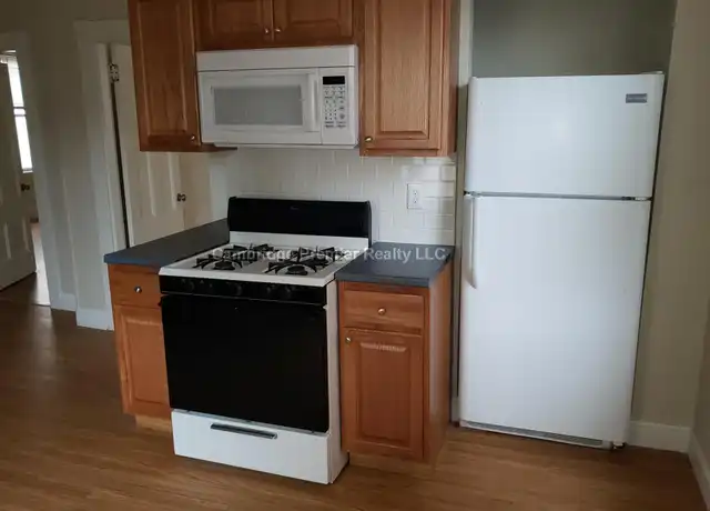 Property at 16 Webster Ave Unit 3, Somerville, MA, 02143, 2 beds, 1 bath, [object Object]