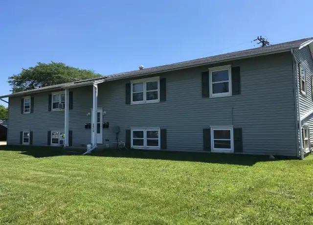 Property at 230 Fairway Dr Unit C, Bloomington, IL, 61701, 2 beds, 1 bath, [object Object]