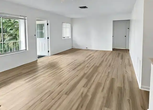 Property at 5993 La Pinata Blvd Unit C2, Greenacres, FL, 33463, 2 beds, 1 bath, [object Object]