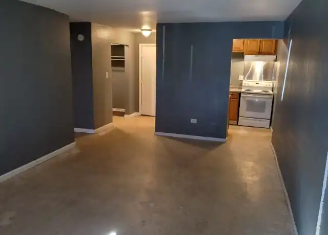 Property at 1600 Clinton St Unit 103, Aurora, CO, 80010, 1 bed, 1 bath, [object Object]