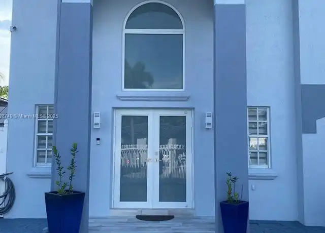 Property at 6882 SW 157th Ct Unit 2, Miami, FL, 33193, 3 beds, 2 baths, [object Object]