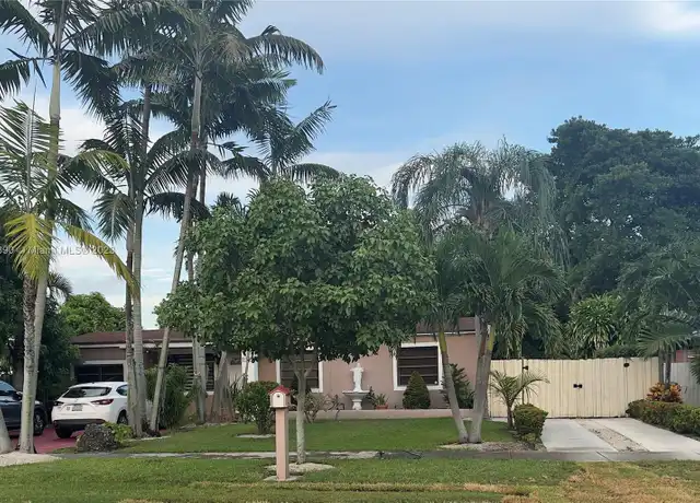 Property at 5225 SW 102nd Ave, Miami, FL, 33165, 1 bed, 1 bath, [object Object]