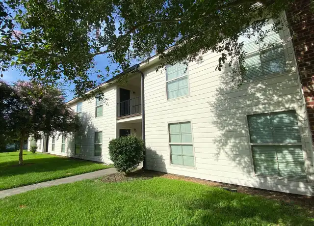 Property at 127 East St Unit 6, Lake Charles, LA, 70601, 1 bed, 1 bath, [object Object]