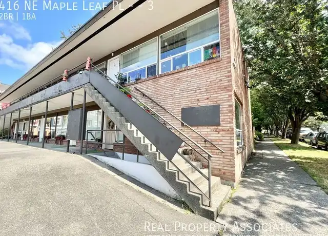 Property at 416 NE Maple Leaf Pl Unit 3, Seattle, WA, 98115, 2 beds, 1 bath, [object Object]