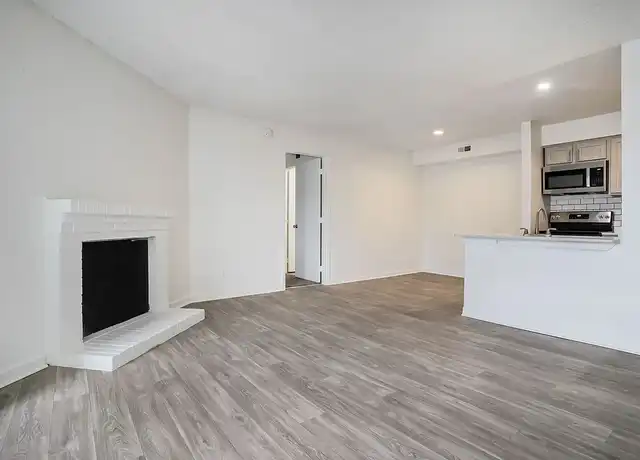 Property at Oakdale Springs Apartments - 255 Lionstone Dr, Colorado Springs, CO, 80916, 1-2 bed, 1-2 bath, [object Object]