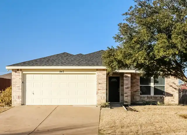 Property at 947 Medina Dr, Arlington, TX, 76017, 3 beds, 2 baths, [object Object]