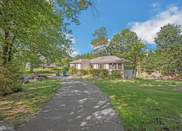 Property at 7116 Neuman St, Springfield, VA, 22150, 3 beds, 2 baths, [object Object]