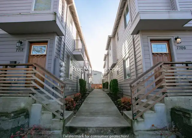 Property at 7722 SE Washington St, Portland, OR, 97215, 2 beds, 1.5 baths, [object Object]