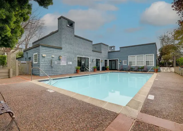 Photo of 500 King Dr, Daly City, CA 94015