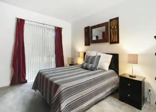 Property at 555 Kirk Rd, Palm Springs, FL, 33461, 2 beds, 2 baths, [object Object]