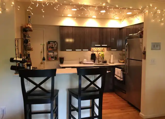 Property at 320 Hammond Pond Pkwy, Chestnut Hill, MA, 02467, 2 beds, 2 baths, [object Object]